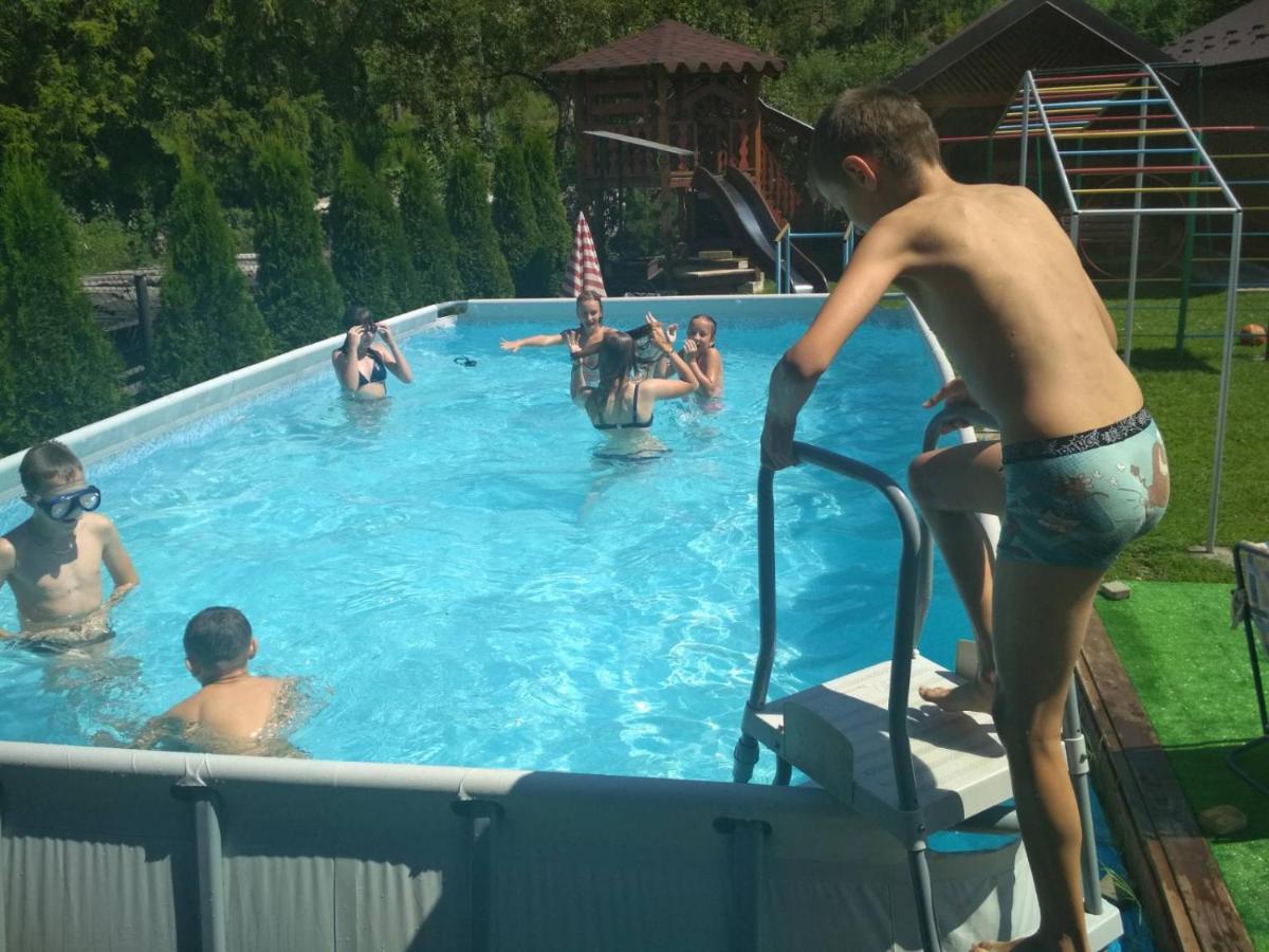 Зелена Садиба Над Рікою Slavske Exteriér fotografie